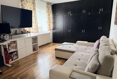 Apartament cu 2 camere decomandat în Girocului - 2