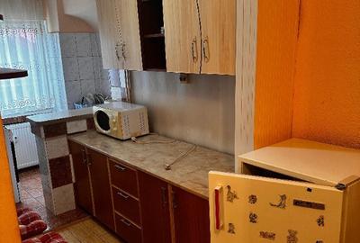 Radauti str. Mihai Viteazul garsoniera - 4