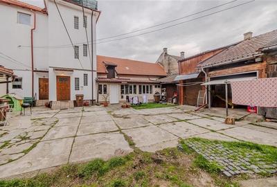 Locuinta cu caracter,doua niveluri,4 camere,terasa,garaj,curte,Centru Istoric Br - 38