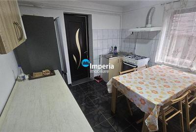 Duplex cu 2 camere cu Canalizare în Bucium - 5