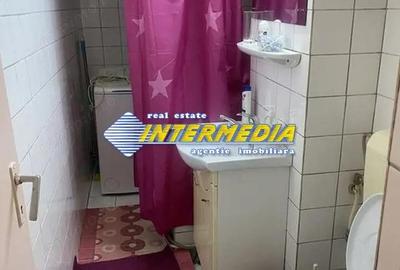 Garsoniera decomandata 35 mp in Cetate finisata de vanzare - 1