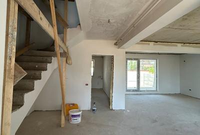 Casă înșiruită de vânzare – Chiajna, str. Nucilor – 163.000 € - 2