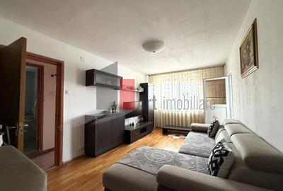 Apartament cu 4 camere decomandat în Apărătorii Patriei - 1