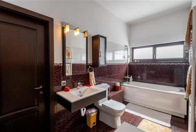 Casa de lux in Bucium, mobilata si utilata complet Casa de lux in Bucium, mobilata si utilata complet - 15