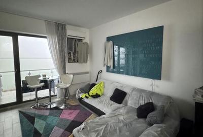 Apartament cu 2 camere semidecomandat în Nord