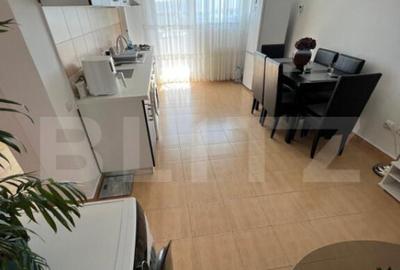 Apartament cu 2 camere decomandat, mobilat în Central