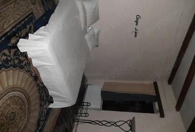 Casă cu 3 camere cu Teren 580 Mp în Central - 1