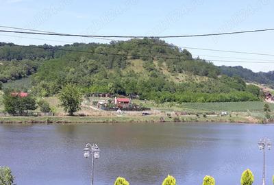 Teren de 500 mp, în Central - 3