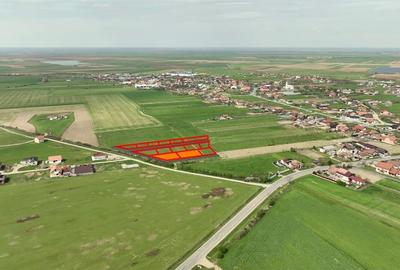 Teren Construcții intravilan de 500 mp, în Leș