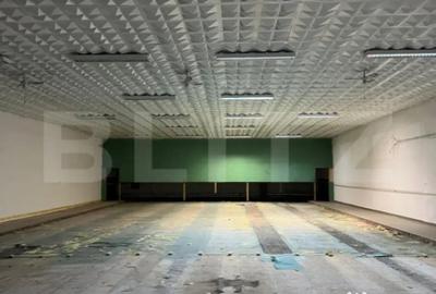 Spațiu comercial, de 900 mp, în Semicentral - 2