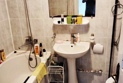 Vand apartament 2 camere, decomandate, OM-Pia?a Eliberarii - 6