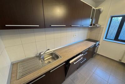 Apartament cu 2 camere semidecomandat, mobilat în Central - 3