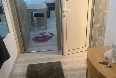 Apartament cu 2 camere semidecomandat în Spitalul Județean