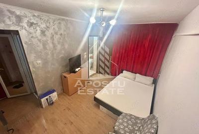 Garsoniera de inchiriat, 22mp, Zona UMT
