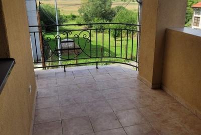 Apartament de inchiriat - 2 camere, etaj 1, in vila - Cartier Tilisca - 9