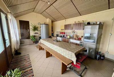 Casă cu 3 camere cu Teren 9300 Mp în Vadu Moldovei - 10