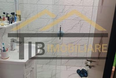 Apartament de 2 camere, 54mp, decomandat, Zona EON - 5