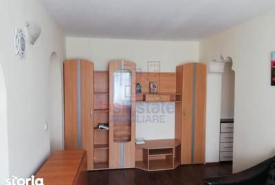 Apartament cu 3 camere semidecomandat, mobilat în Podu Roș - 11