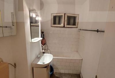 Apartament cu 3 camere semidecomandat în Central - 4