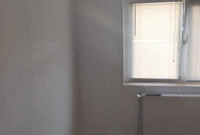 Aprtament 3 camere decomandat-Poarta 6 - 4