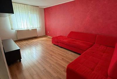 Apartament cu 2 camere decomandat în Școlilor - 3
