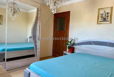 Apartament cu 3 camere decomandat, mobilat în Central - 4