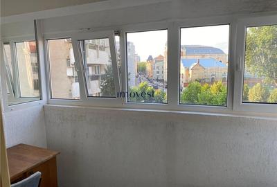 Apartament cu 2 camere decomandat în Central - 9