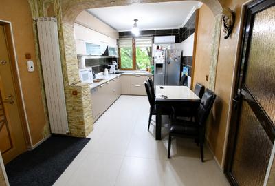 Apartament cu 3 camere decomandat, mobilat în Micro 17 - 3