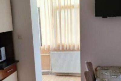 Apartament cu 2 camere decomandat în Far - 3