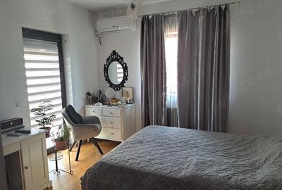 Casă cu 4 camere cu Teren 300 Mp în Central - 9