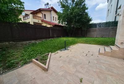 Apartament cu 3 camere decomandat în Iancu Nicolae