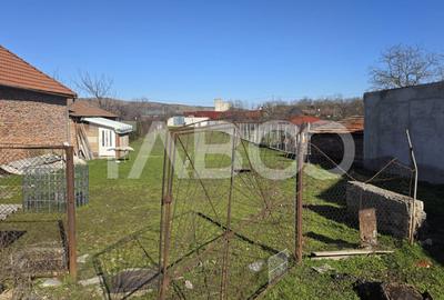 Casă individuală cu 2 camere cu Teren 1290 Mp în Sebeș - 1