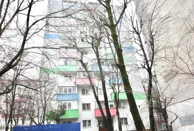 Apartament cu 3 camere decomandat, mobilat în Eroii Revoluției - 11