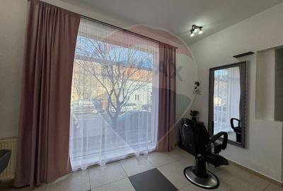 Spațiu comercial, de 102 mp, în Central - 5