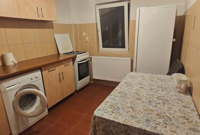 Garsonieră decomandată în Nicolina - 8