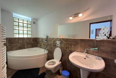 Casă individuală cu 8 camere cu Canalizare în Gheorgheni - 7