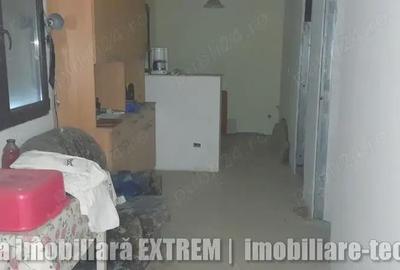 Casă cu 5 camere în Tecuci - 1