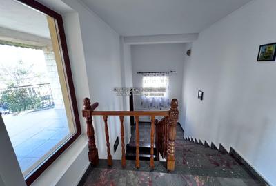 Vila de 7 camere zona Centrala l P+1+M l Vedere la Mare l Ocazie de investitie - 12