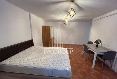 Garsonieră semidecomandată în Între Lacuri