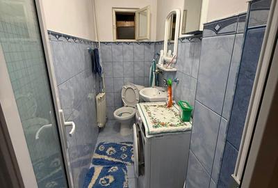 Casă cu 8 camere cu Teren 750 Mp în Central - 13