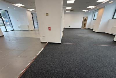 Spațiu comercial, de 150 mp, în Ultracentral - 7