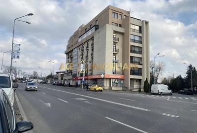 Apartament cu 3 camere decomandat, mobilat în Băneasa - 9