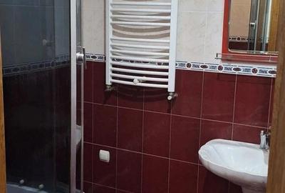 Garsonieră semidecomandată în Titan