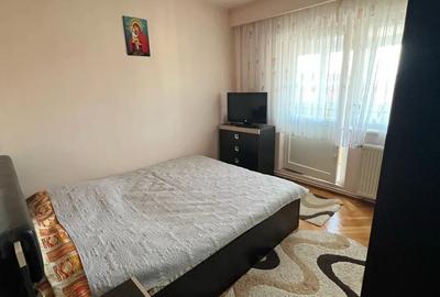 Vand apartament 3 camere- Zona Terezian, langa liceul Lia - 3