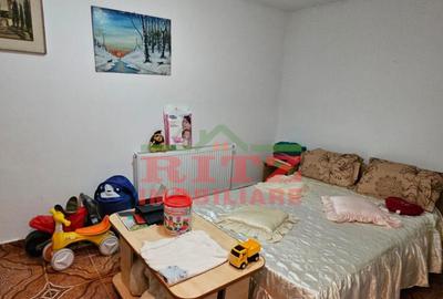 CASA DE VANZARE P 1 E - 15