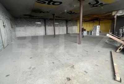 Spațiu comercial, de 100 mp, în Central - 3