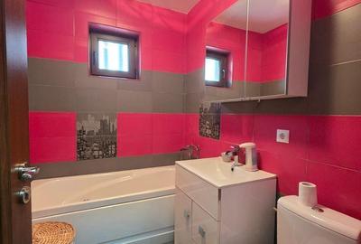 Apartament cu 2 camere decomandat în Central - 2