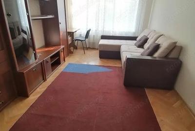 Garsonieră decomandată în Girocului