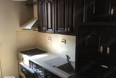 Apartament cu 3 camere decomandat, mobilat în Ultracentral