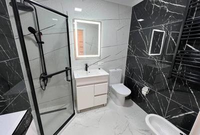 3 camere situat pe Bulevardul Decebal - 1